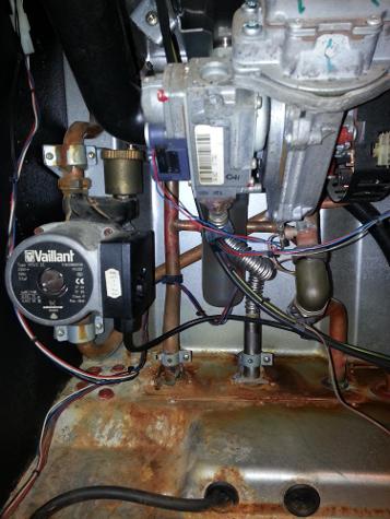 Leaking Vaillant ecotec comb gas boiler